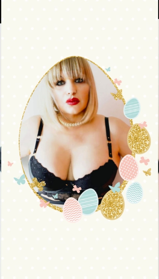 Mistress Ursula | Peitsche - Deutschlands bestes Portal für Dominas BDSM & Fetisch